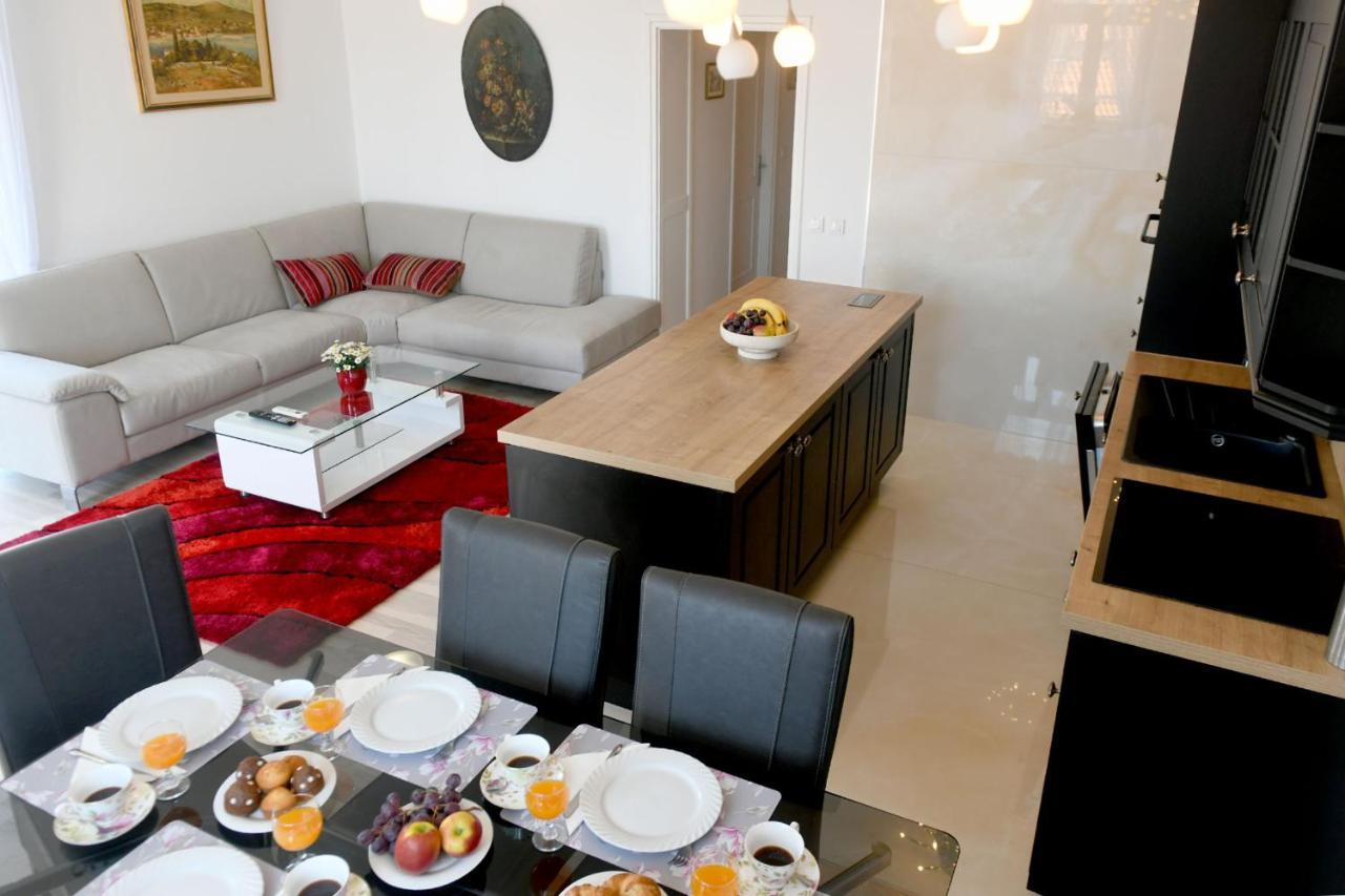Divia Apartment Rijeka Exteriér fotografie